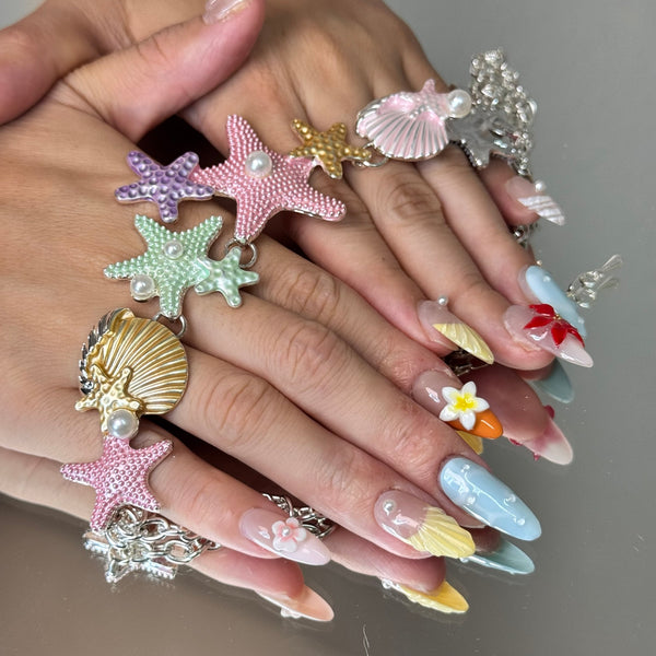 Mermaid Shore Nails – Pastel Seashell Beach Press-On Set