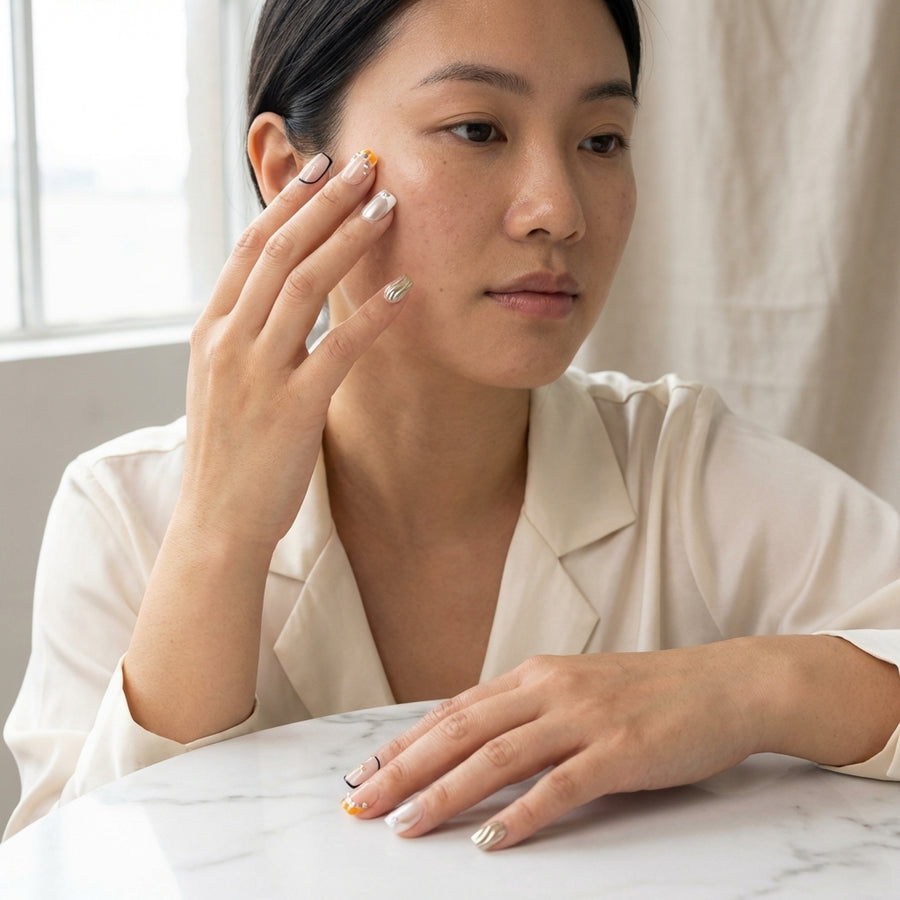 Silver Lining Press-On Nail Set
