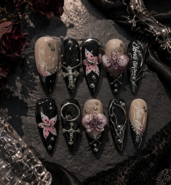 Dark Romance Press-On Nail Set